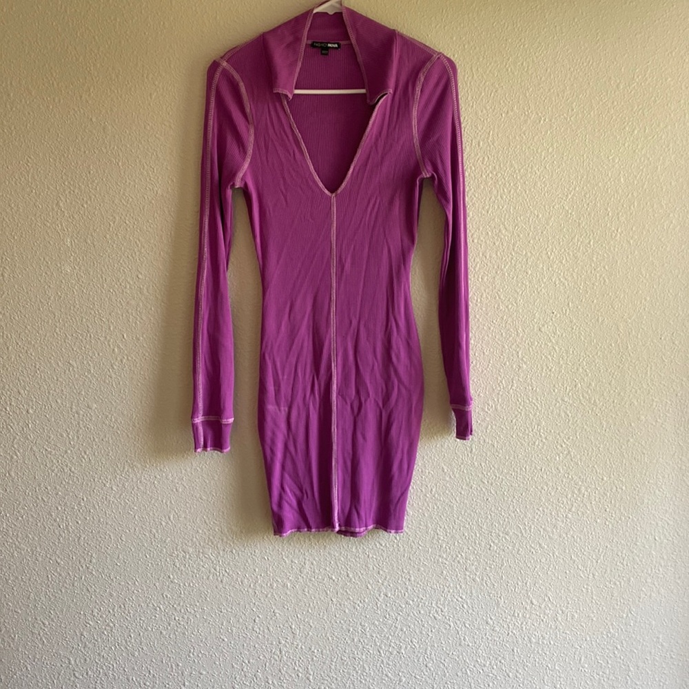 SNATCHED Mini Ribbed Long Sleeved Dress
